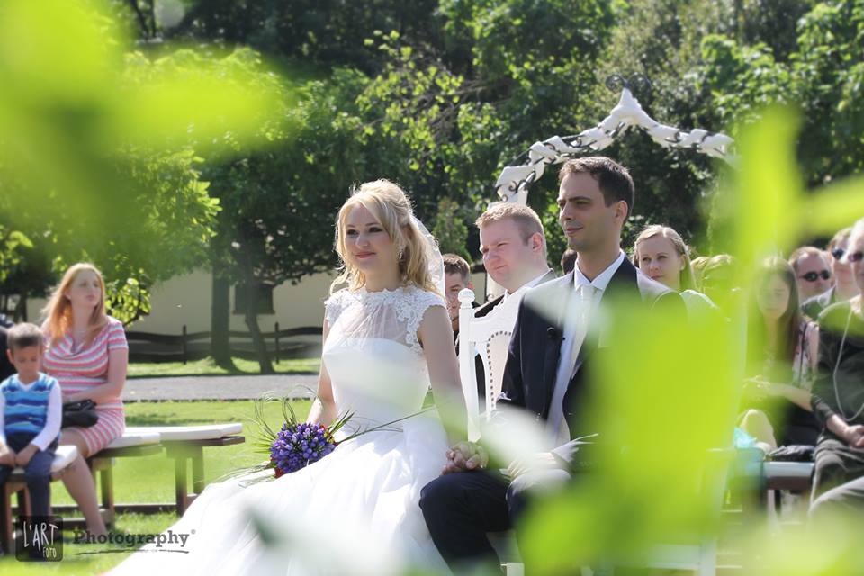 Esküvői ceremónia a Lázár Lovasparkban
